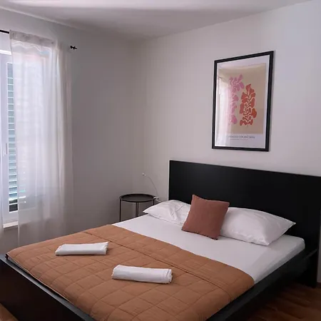 Appartamento Pama Luko 100m From Beach, Tennis Court & Gym, Free Parking *